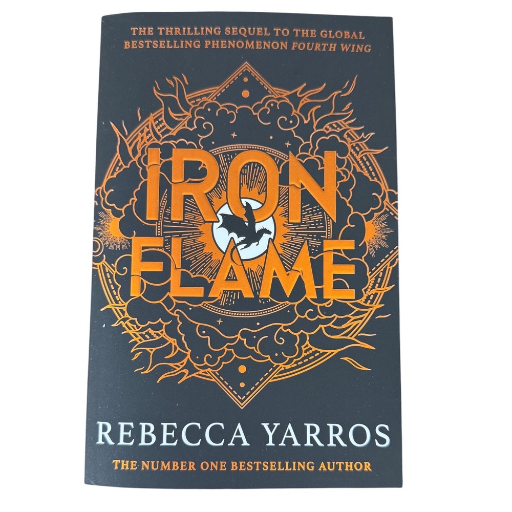 Iron Flame Rebecca‎ Yarros The Thrilling Sequel to Fourth Wing New Book